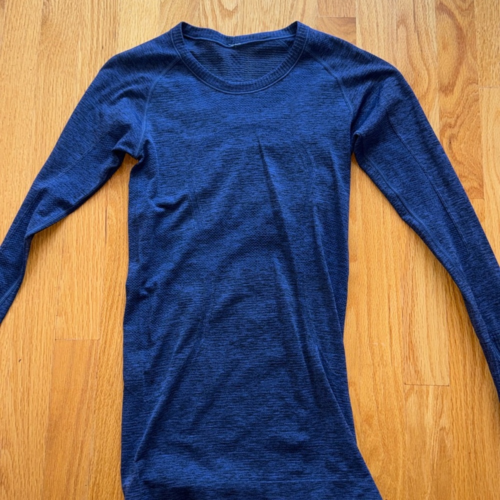 Lululemon shirt